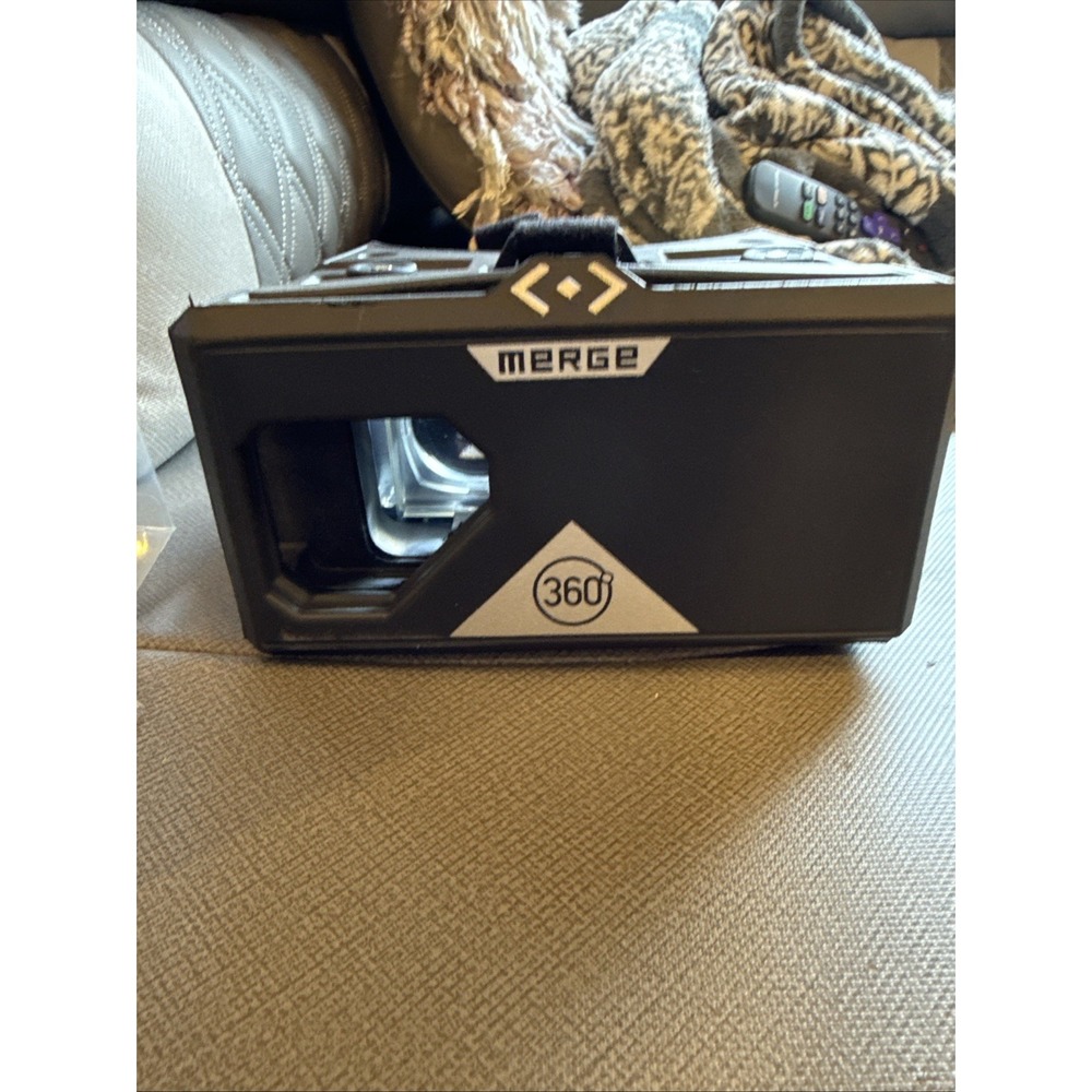 USED Merge‎ 360 Degree Grey VR Virtual Reality Goggles Headset In box